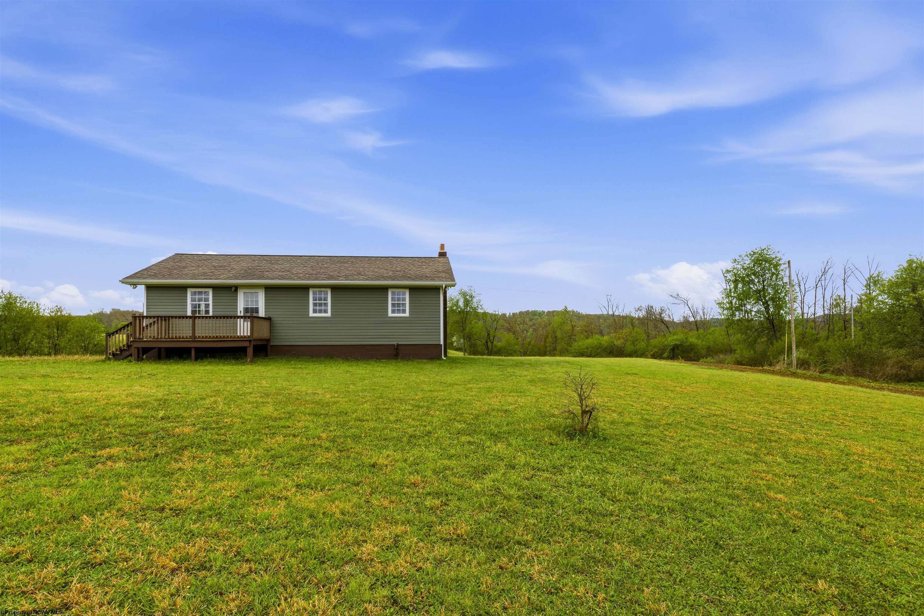 6 Leasure Lane Bruceton Mills WV 26525