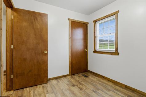 6 Leasure Lane Bruceton Mills WV 26525