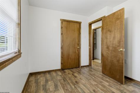 6 Leasure Lane Bruceton Mills WV 26525