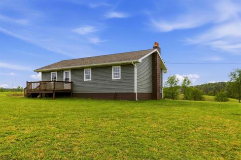 6 Leasure Lane Bruceton Mills WV 26525