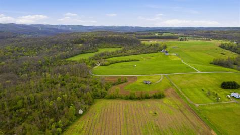 6 Leasure Lane Bruceton Mills WV 26525