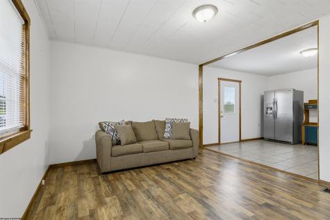 6 Leasure Lane Bruceton Mills WV 26525