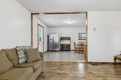6 Leasure Lane Bruceton Mills WV 26525
