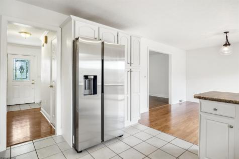 428 Arabela Court Morgantown WV 26508