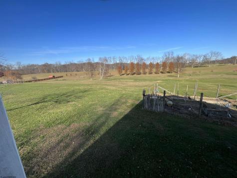 54 Green Acres Jane Lew WV 26378