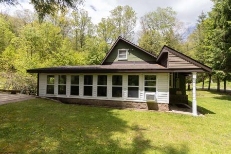 1308 Pleasure Valley Road Montrose WV 26283