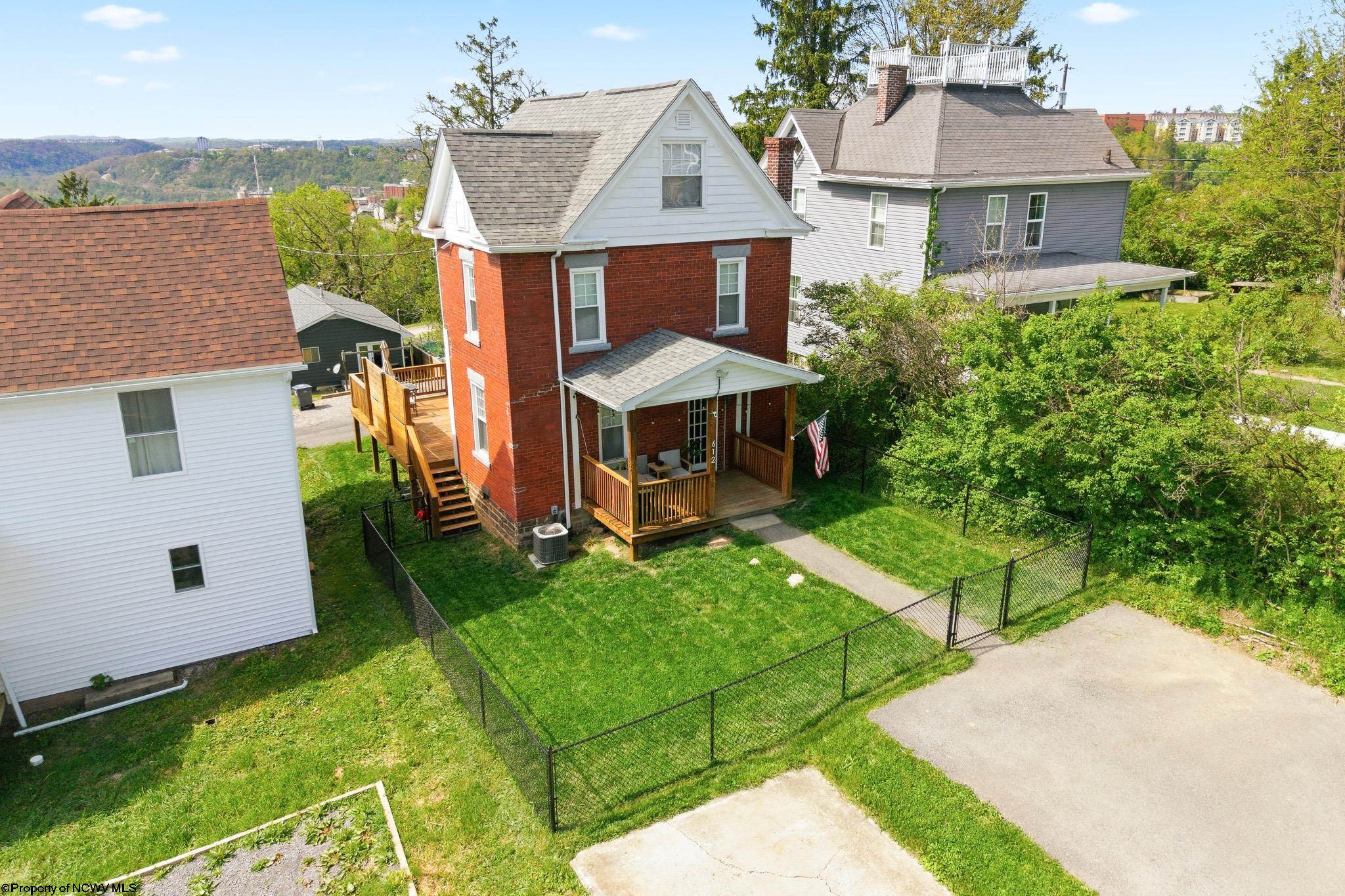 612 Clinton Avenue Morgantown WV 26505