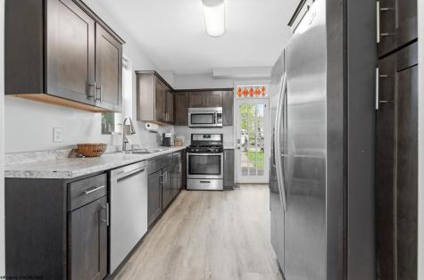 612 Clinton Avenue Morgantown WV 26505