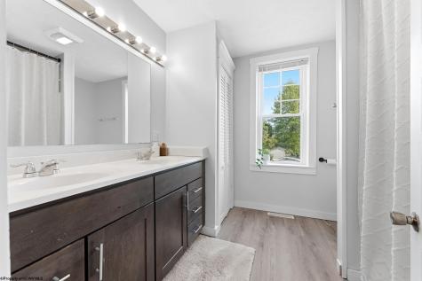 612 Clinton Avenue Morgantown WV 26505