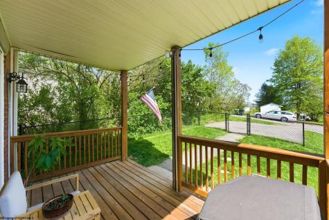 612 Clinton Avenue Morgantown WV 26505