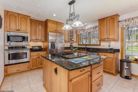 888 E Alpine Drive Terra Alta WV 26764