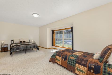888 E Alpine Drive Terra Alta WV 26764