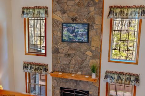 888 E Alpine Drive Terra Alta WV 26764