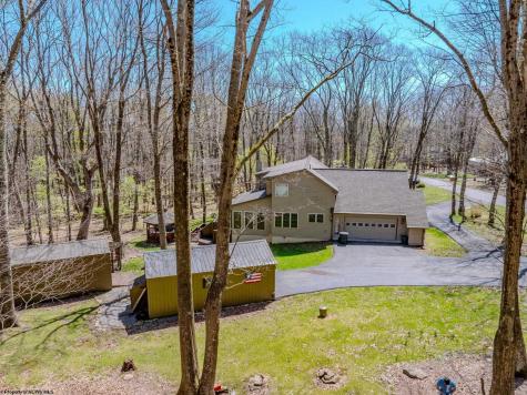 888 E Alpine Drive Terra Alta WV 26764
