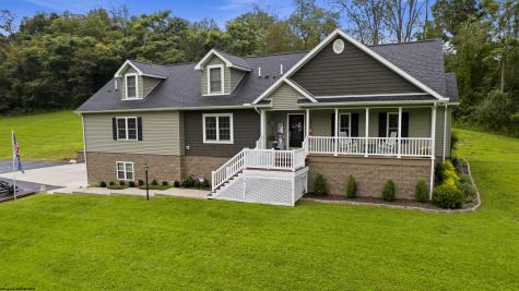 713 Stonecrest Drive Grafton WV 26354