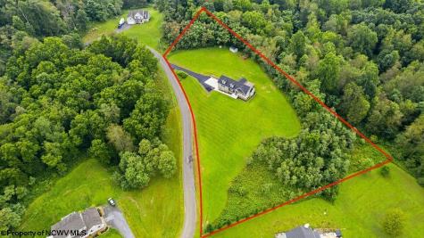 713 Stonecrest Drive Grafton WV 26354
