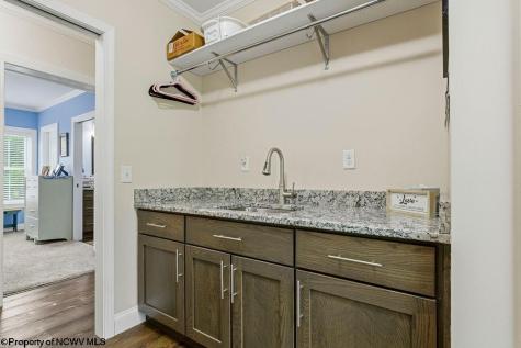 713 Stonecrest Drive Grafton WV 26354