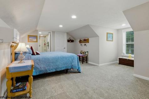 713 Stonecrest Drive Grafton WV 26354