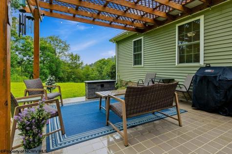 713 Stonecrest Drive Grafton WV 26354