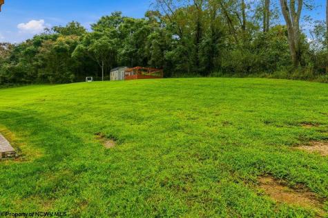 713 Stonecrest Drive Grafton WV 26354