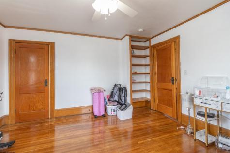 339 Court Avenue Weston WV 26452