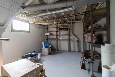 339 Court Avenue Weston WV 26452