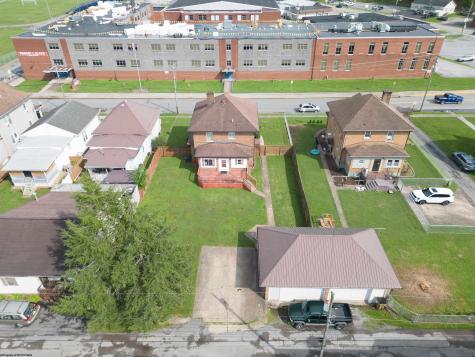 339 Court Avenue Weston WV 26452
