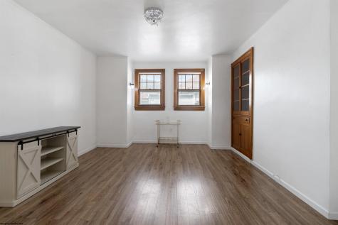 339 Court Avenue Weston WV 26452