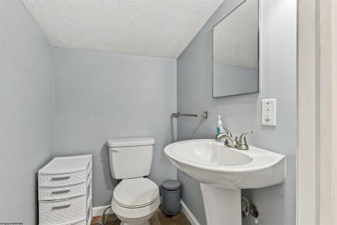 1405 Andmore Street Morgantown WV 26505
