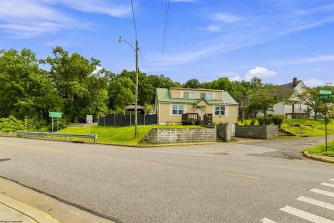 1405 Andmore Street Morgantown WV 26505