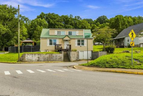 1405 Andmore Street Morgantown WV 26505
