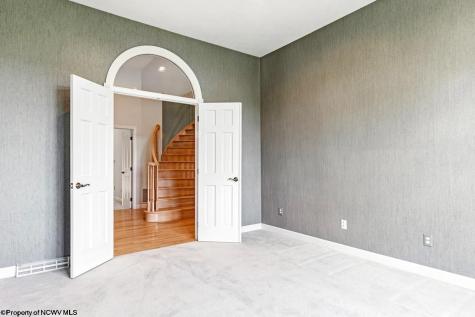 3951 Eastlake Drive Morgantown WV 26508