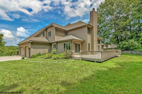 3951 Eastlake Drive Morgantown WV 26508