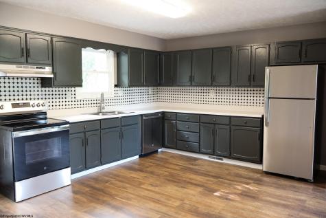 1227 Chambers Street Grafton WV 26354