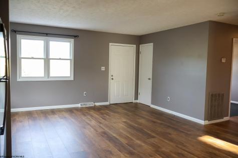1227 Chambers Street Grafton WV 26354