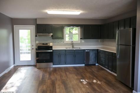 1227 Chambers Street Grafton WV 26354