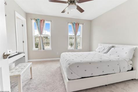 231 Falling Water Lane Morgantown WV 26508