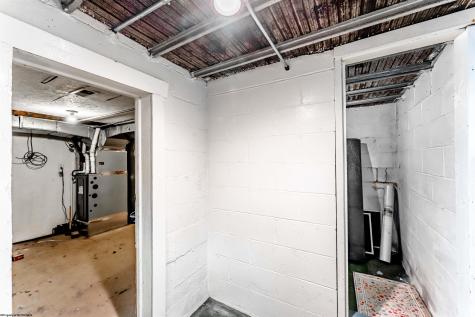 646 Hayes Street Morgantown WV 26501