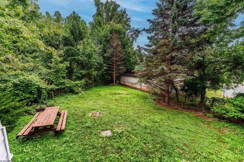 646 Hayes Street Morgantown WV 26501