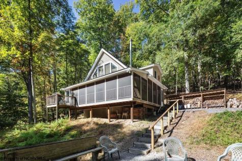 546 Wild Turkey Ridge Lost City WV 26810