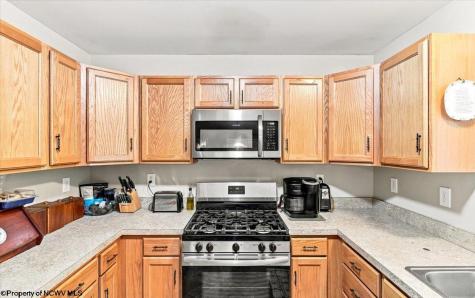 485 Redwood Drive Terra Alta WV 26764