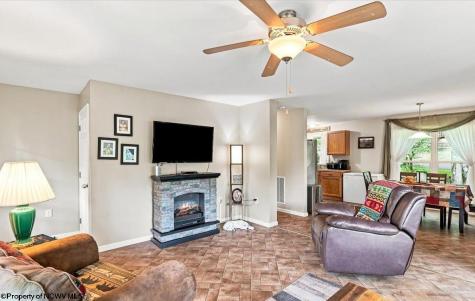 485 Redwood Drive Terra Alta WV 26764
