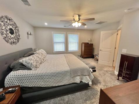 48 Turquoise Way Bridgeport WV 26330-0000