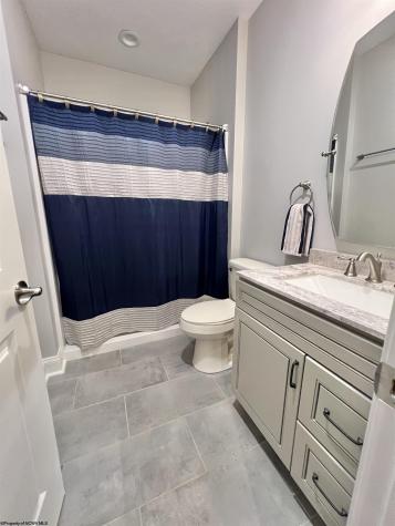 48 Turquoise Way Bridgeport WV 26330-0000