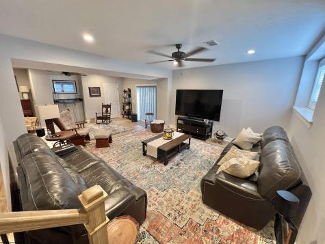 48 Turquoise Way Bridgeport WV 26330-0000