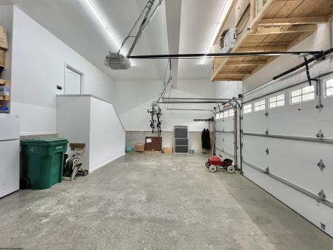 48 Turquoise Way Bridgeport WV 26330-0000