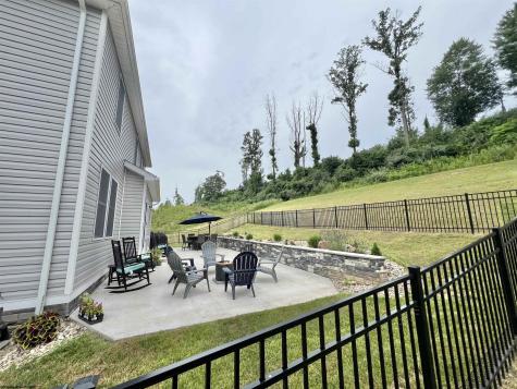 48 Turquoise Way Bridgeport WV 26330-0000