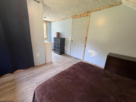 252 Gateway Road Wallace WV 26448