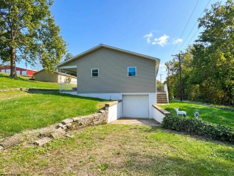708 Buffalo Road Barrackville WV 26554