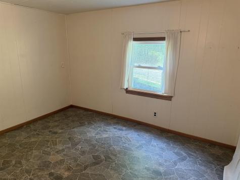 59 Adobe Drive Belington WV 26250